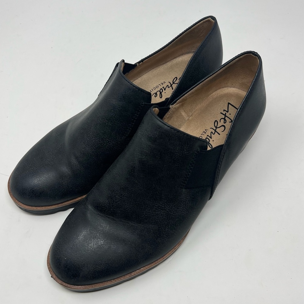 Life Stride velocity 2.0 wedge shoe
